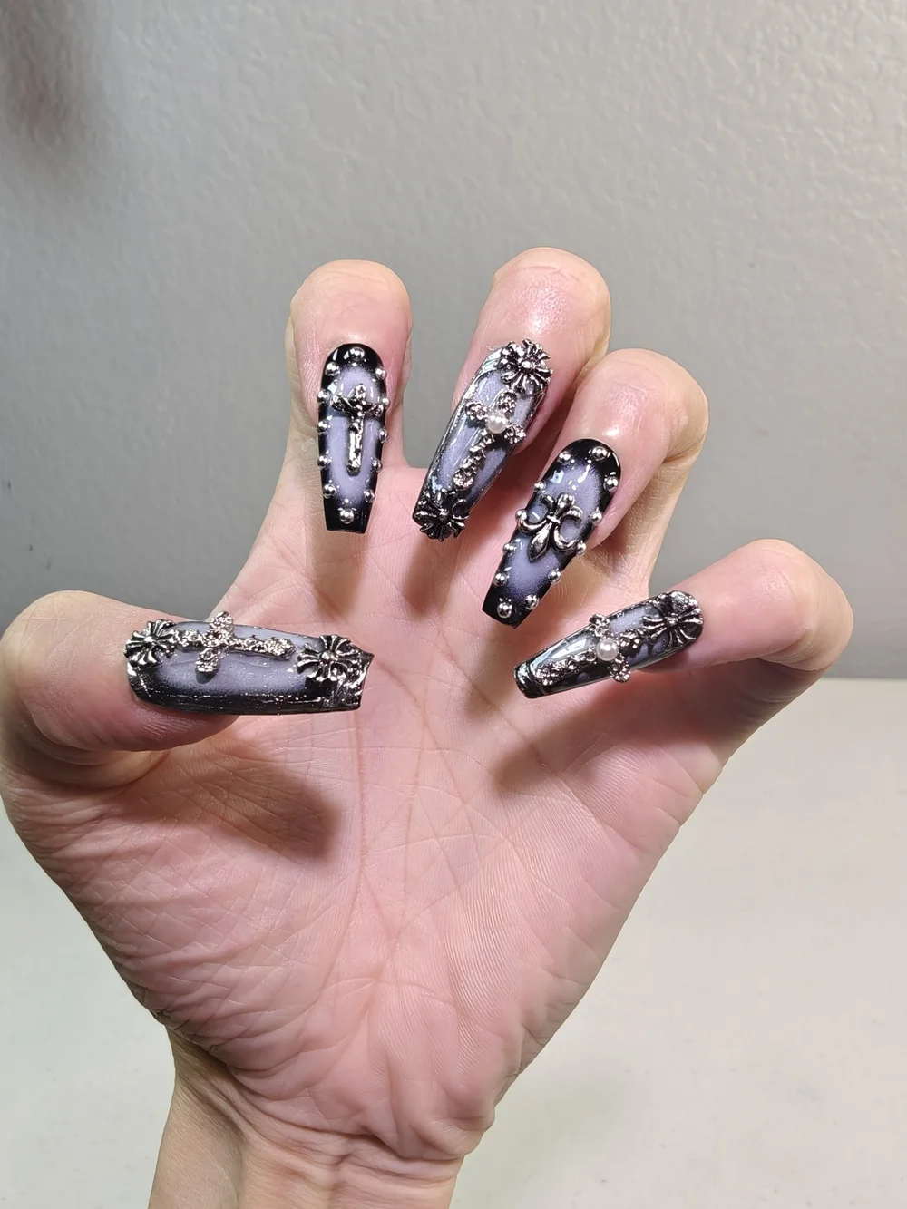 Gothic Black Gray Ombre Long Coffin Press On Nails With Cross Daisy Rhinestones